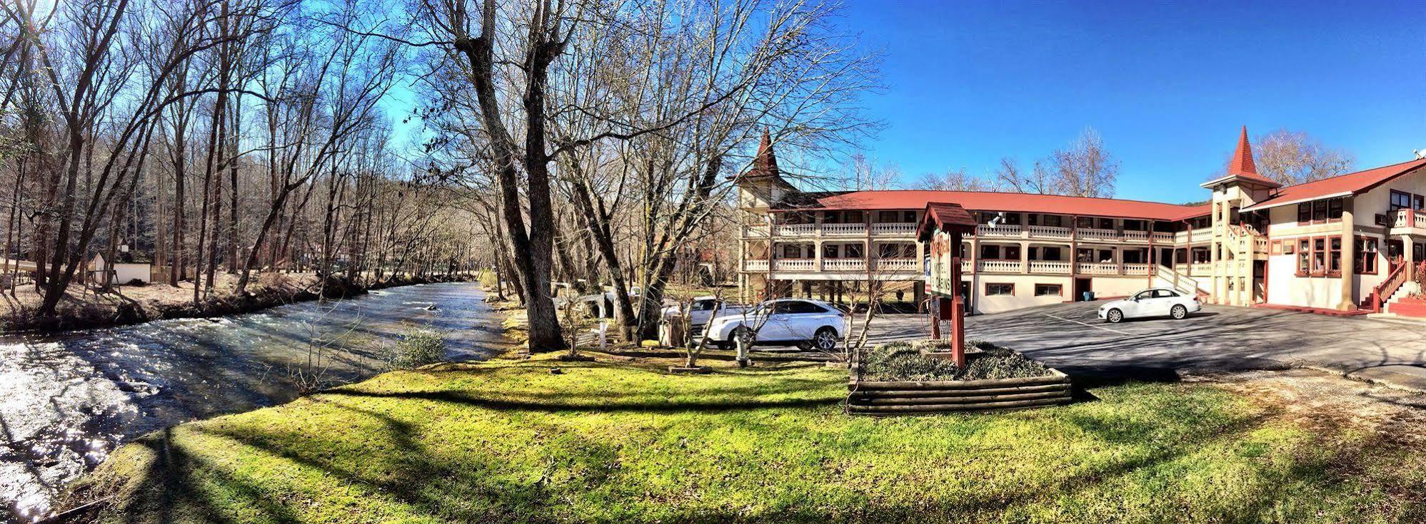 Riverbend Motel & Cabins Helen Dış mekan fotoğraf